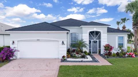 293 SW Lake Forest Way, Port Saint Lucie, FL 34986