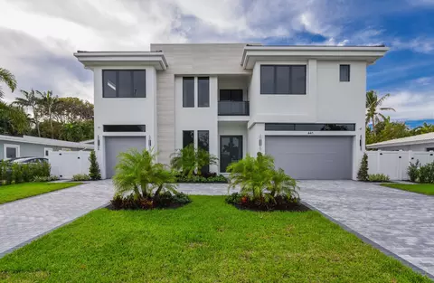 441 NE Spanish Ct, Boca Raton, FL 33432