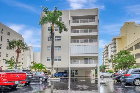 3520 S Ocean Blvd #A105, South Palm Beach, FL 33480