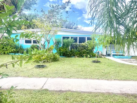 755 Orchid Dr, Royal Palm Beach, FL 33411