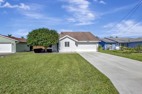 6335 Foster St, Jupiter, FL 33458