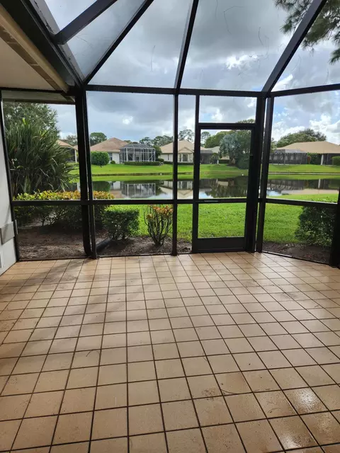 7340 Pine Creek Way, Port Saint Lucie, FL 34986