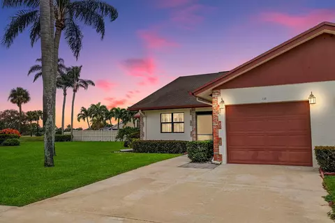 138 Moccasin Trl S, Jupiter, FL 33458