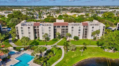 1915 Lavers Cir #E509, Delray Beach, FL 33444