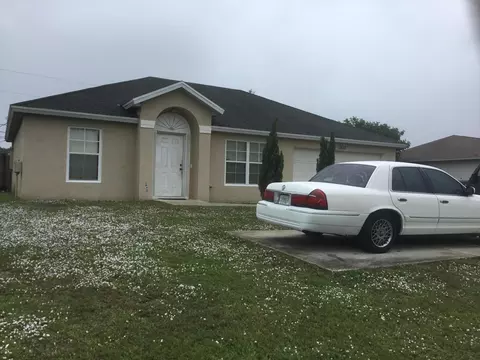 1617 SW Cameo Blvd, Port Saint Lucie, FL 34953