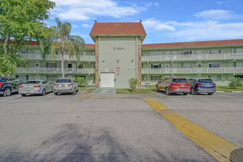 3000 Springdale Blvd #102, Palm Springs, FL 33461