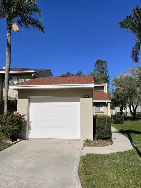 1685 SW Crossing Cir, Palm City, FL 34990