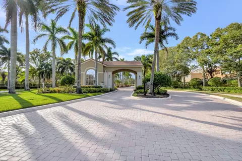 6567 Jacques Way, Lake Worth, FL 33463