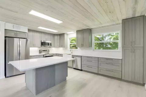 2600 S Kanner Hwy #X6, Stuart, FL 34994