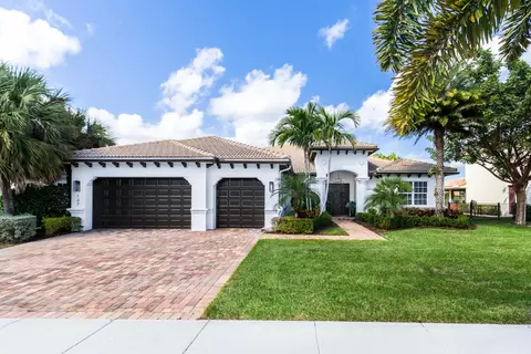 137 Casa Cir, Jupiter, FL 33458