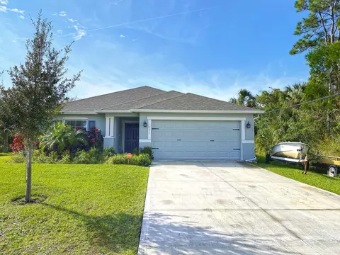 561 Perch Ln, Sebastian, FL 32958