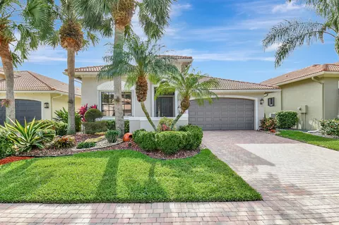 7059 Boscanni Dr, Boynton Beach, FL 33437
