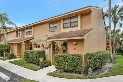 3611 Carambola Cir N #2881, Coconut Creek, FL 33066