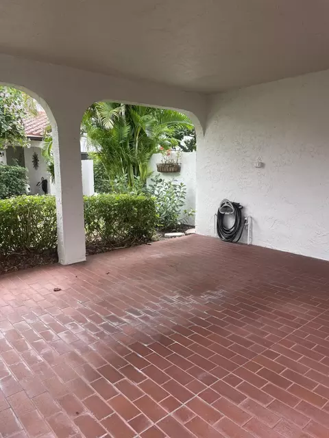 21425 Cypress Hammock Dr #25A, Boca Raton, FL 33428