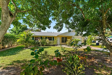 403 Pittsburgh Dr, Jupiter, FL 33458