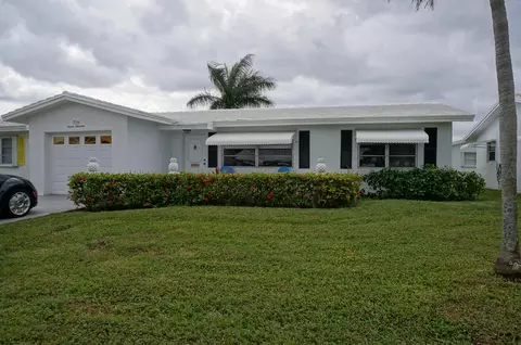 719 SW 18th St, Boynton Beach, FL 33426