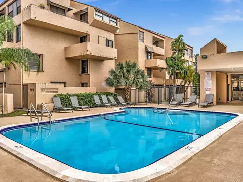 10801 SW 109 Ct #D308, Miami, FL 33176