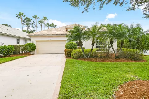 1506 SE Holyrood Ln, Port Saint Lucie, FL 34952