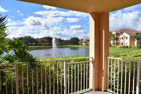 281 SW Palm Dr #102, Port Saint Lucie, FL 34986