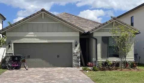 4750 Roland Ct W, Lake Worth, FL 33467