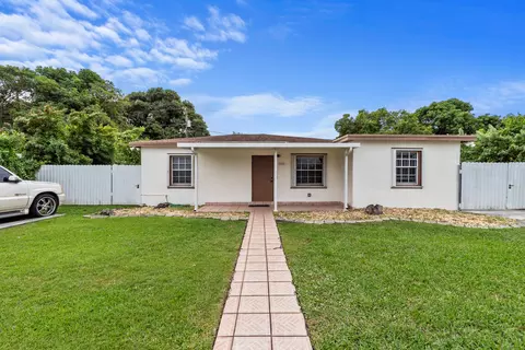 10160 SW 170th Ter, Miami, FL 33157