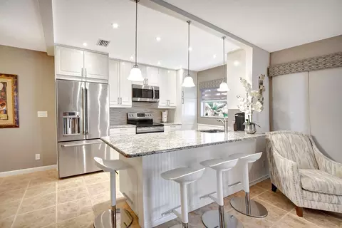 345 NW 46th Ave #B, Delray Beach, FL 33445