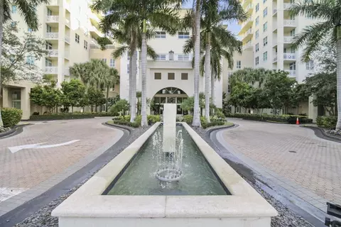 450 N Federal Hwy #1204, Boynton Beach, FL 33435