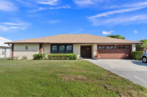1183 SE Preston Ln, Port Saint Lucie, FL 34983