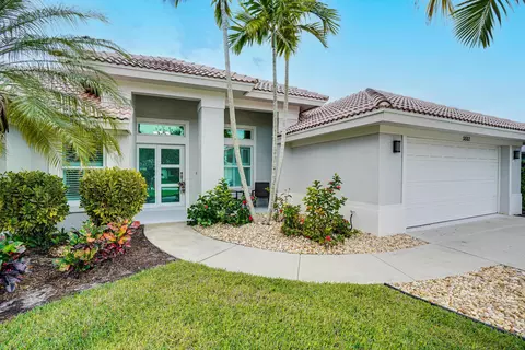 3802 SE Fairway W, Stuart, FL 34997
