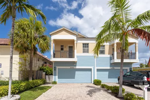4562 Poinciana St, Lauderdale By The Sea, FL 33308