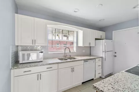 2023 S Seacrest Blvd #A, Boynton Beach, FL 33435