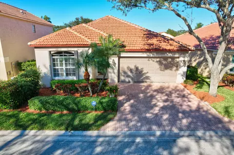 5018 Elpine Way, Riviera Beach, FL 33418
