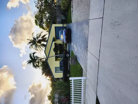 604 SE 4th Ave, Delray Beach, FL 33483