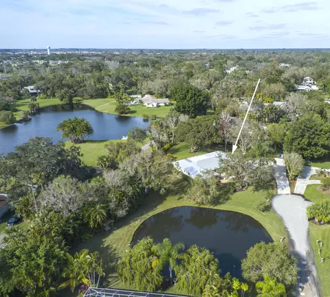 1015 48th Ter, Vero Beach, FL 32966
