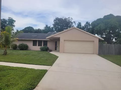 119 Gibraltar St, Royal Palm Beach, FL 33411