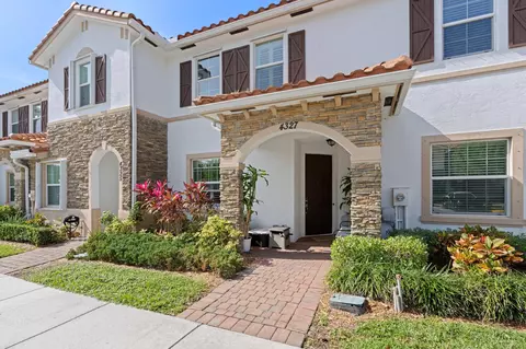 4327 Braxton Ave, West Palm Beach, FL 33417