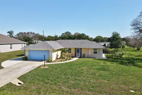 573 Saunders St, Sebastian, FL 32958