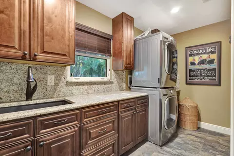 13971 Ishnala Cir, Wellington, FL 33414
