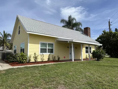 350 13th St SW, Vero Beach, FL 32962
