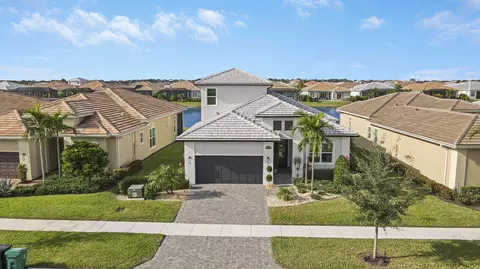 8852 SW Montova Way, Port Saint Lucie, FL 34986