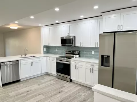 1001 Keystone Dr N #A, Jupiter, FL 33458