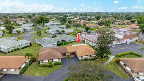 550 Sandpiper Cir, Delray Beach, FL 33445