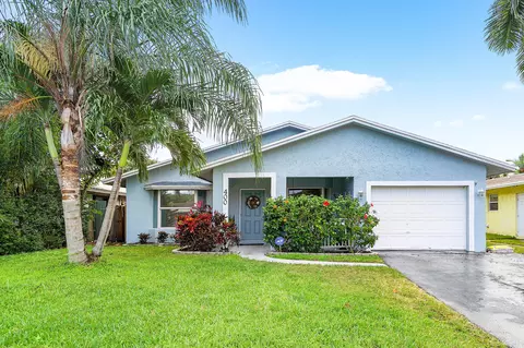 400 NW 49th St, Oakland Park, FL 33309
