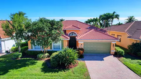 5858 Bay Hill Cir, Lake Worth, FL 33463
