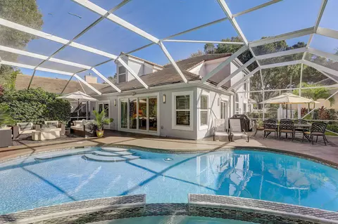 20 Grand Bay Cir, Juno Beach, FL 33408