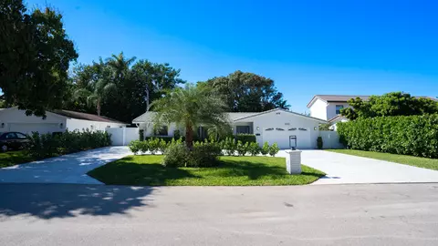 1035 NW 5th Ave, Boca Raton, FL 33432