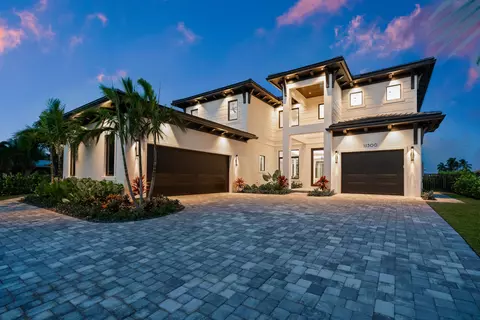 11300 W Teach Rd, Palm Beach Gardens, FL 33410