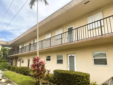 770 Lori Dr #246, Palm Springs, FL 33461