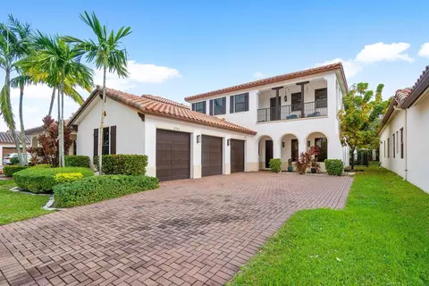 2765 NW 84th Ter, Pembroke Pines, FL 33024