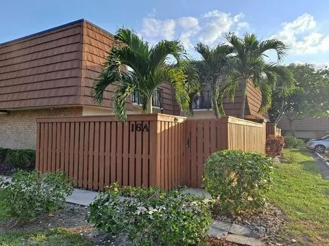 3900 County Line Rd #16A, Tequesta, FL 33469